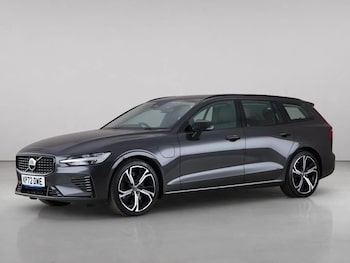Used Volvo V60 2022 for sale - 79026554: Photo