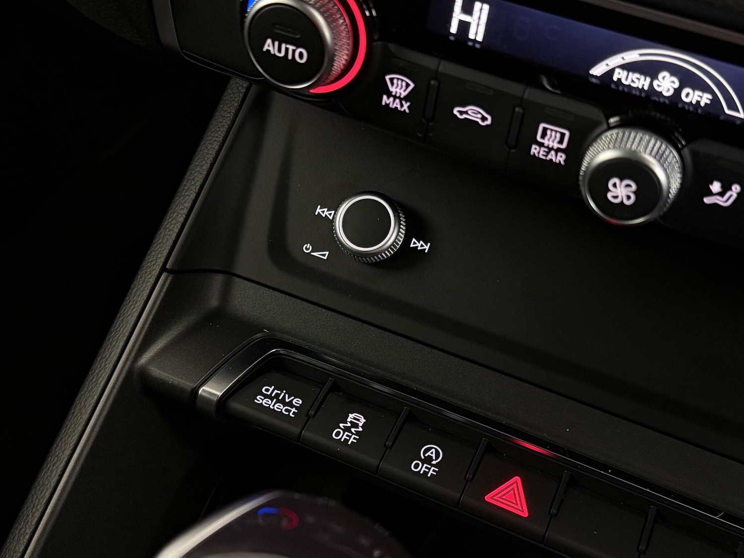 Used Audi Q3 2021 for sale - 77246039: Photo 35