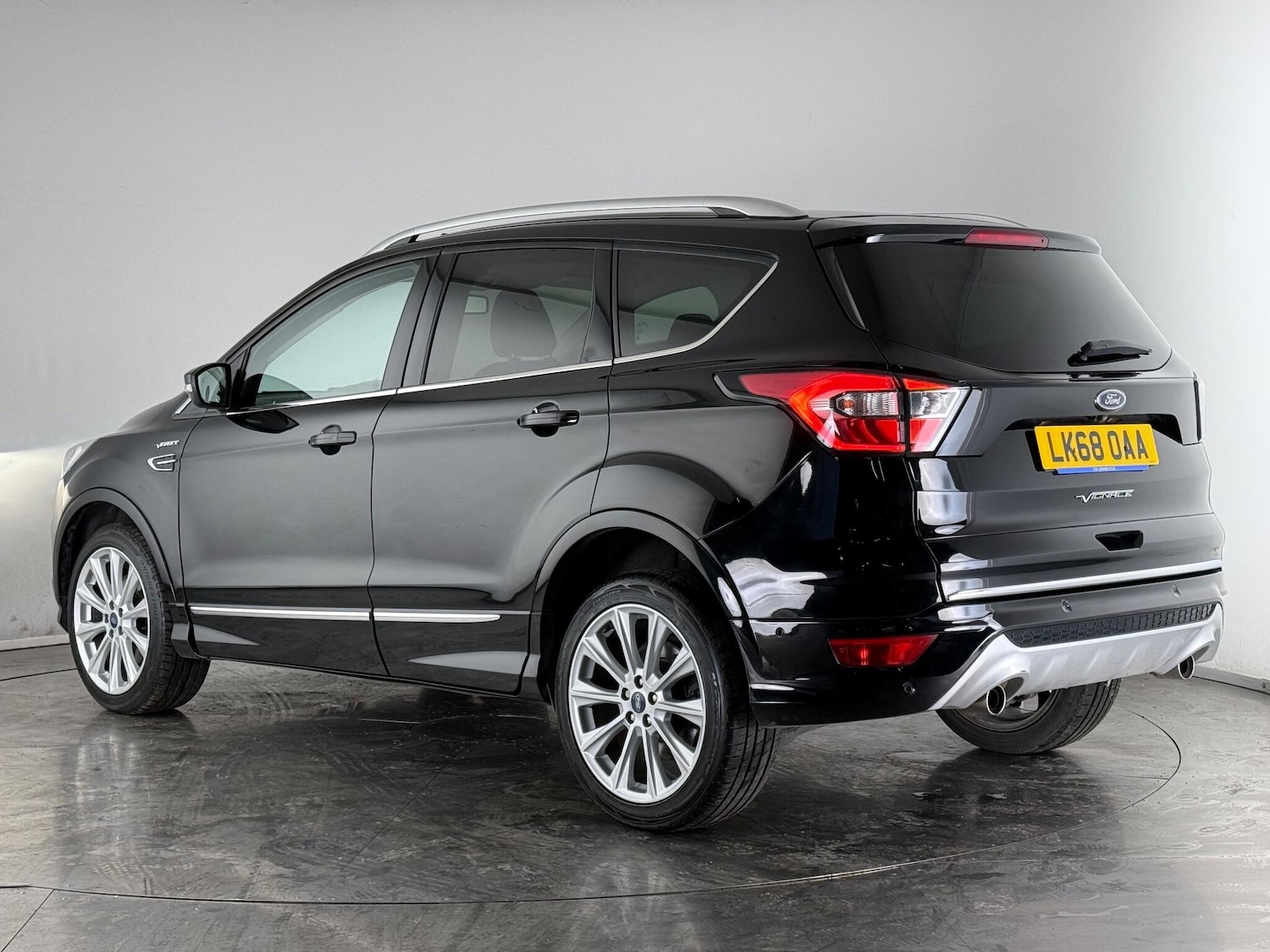 Used Ford Kuga 2018 for sale - 77221835: Photo 3