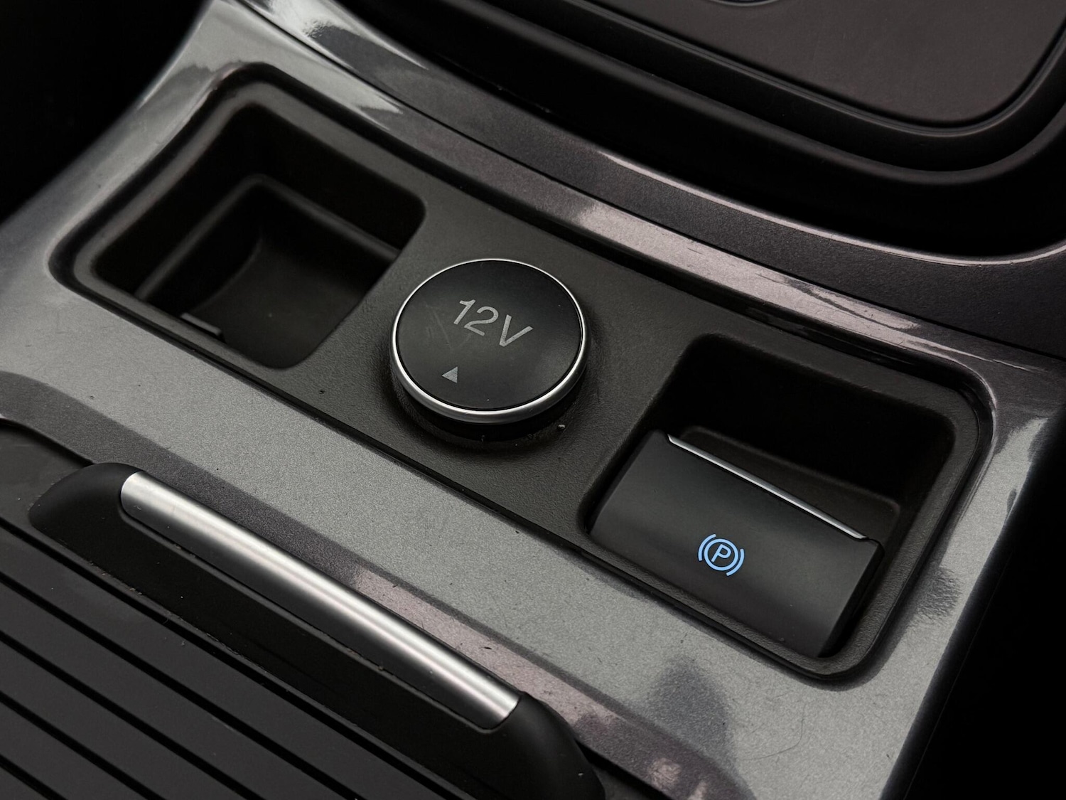 Used Ford Kuga 2018 for sale - 77221835: Photo 36