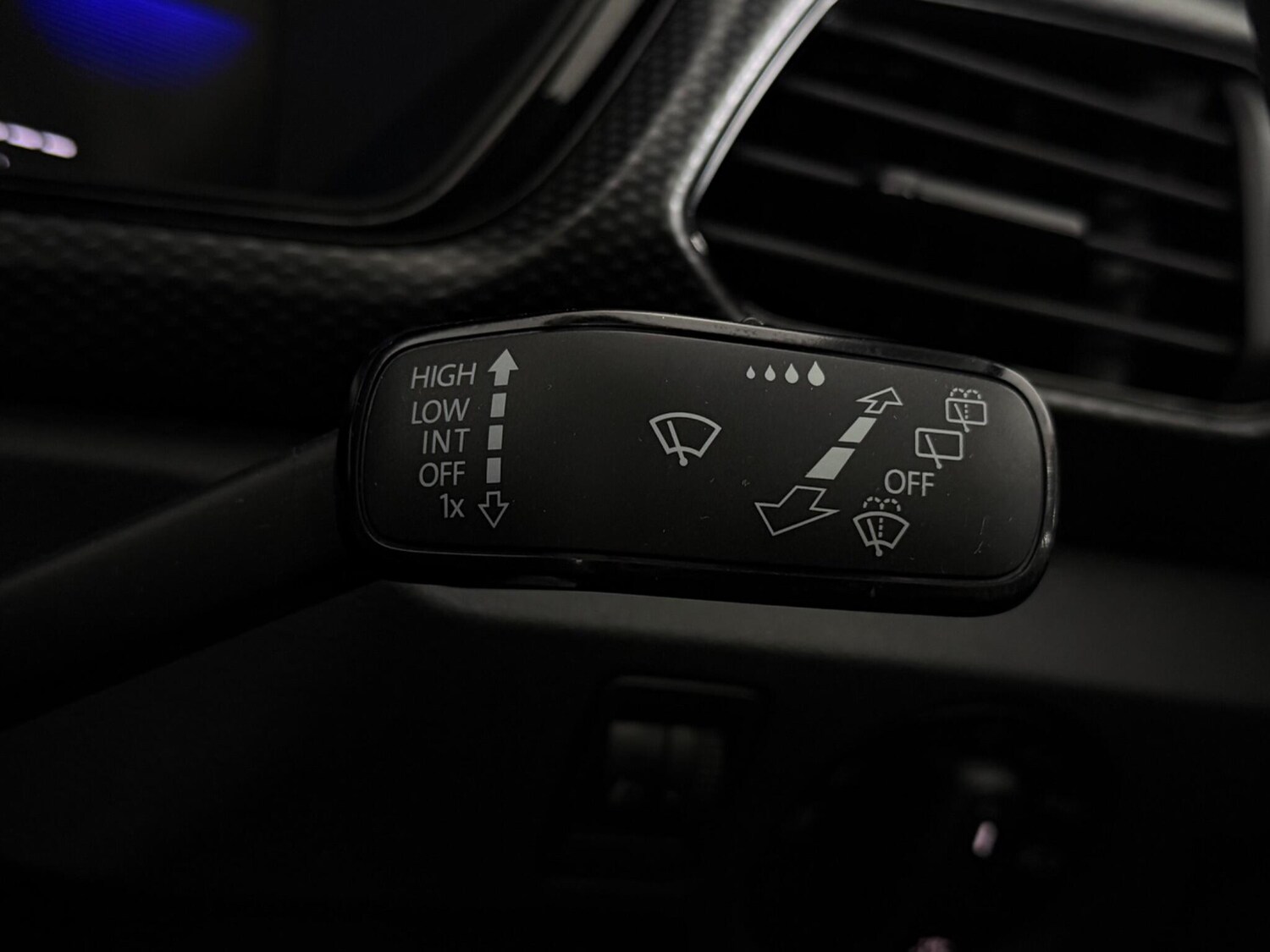 Used Volkswagen T-Cross 2023 for sale - 77550828: Photo 19