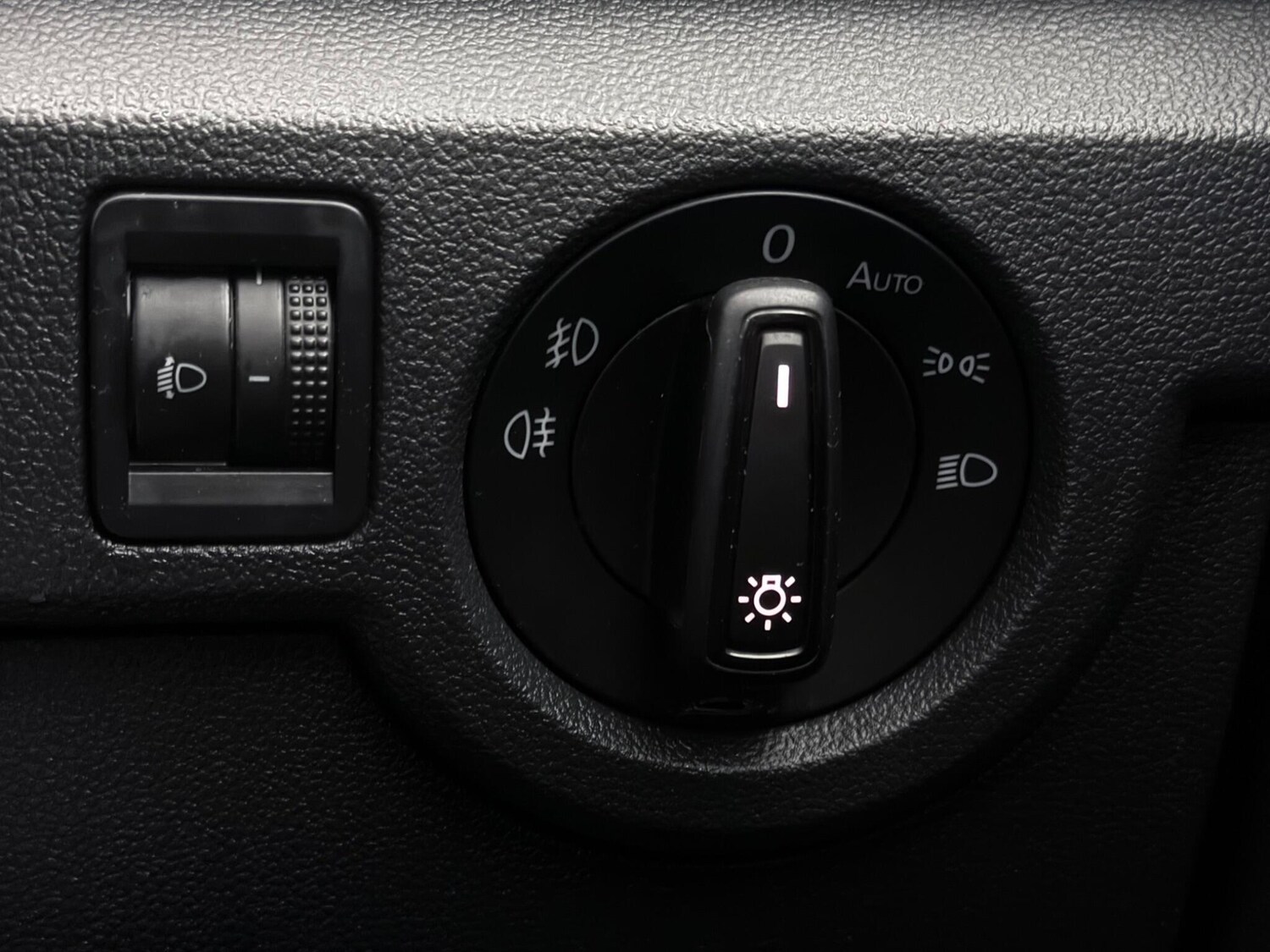 Used Volkswagen T-Cross 2023 for sale - 77550828: Photo 20