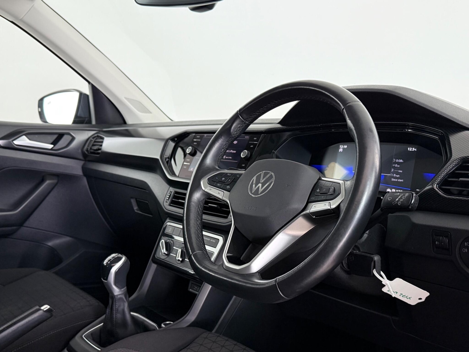 Used Volkswagen T-Cross 2023 for sale - 77550828: Photo 9