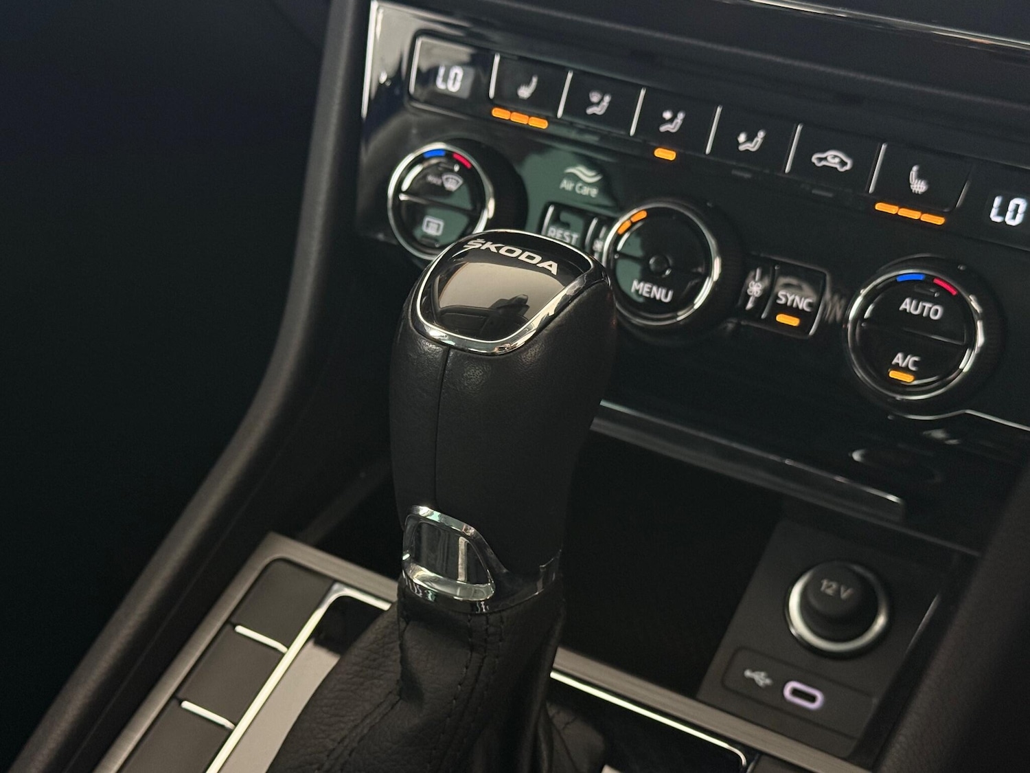 Used Skoda Superb 2023 for sale - 76467000: Photo 48