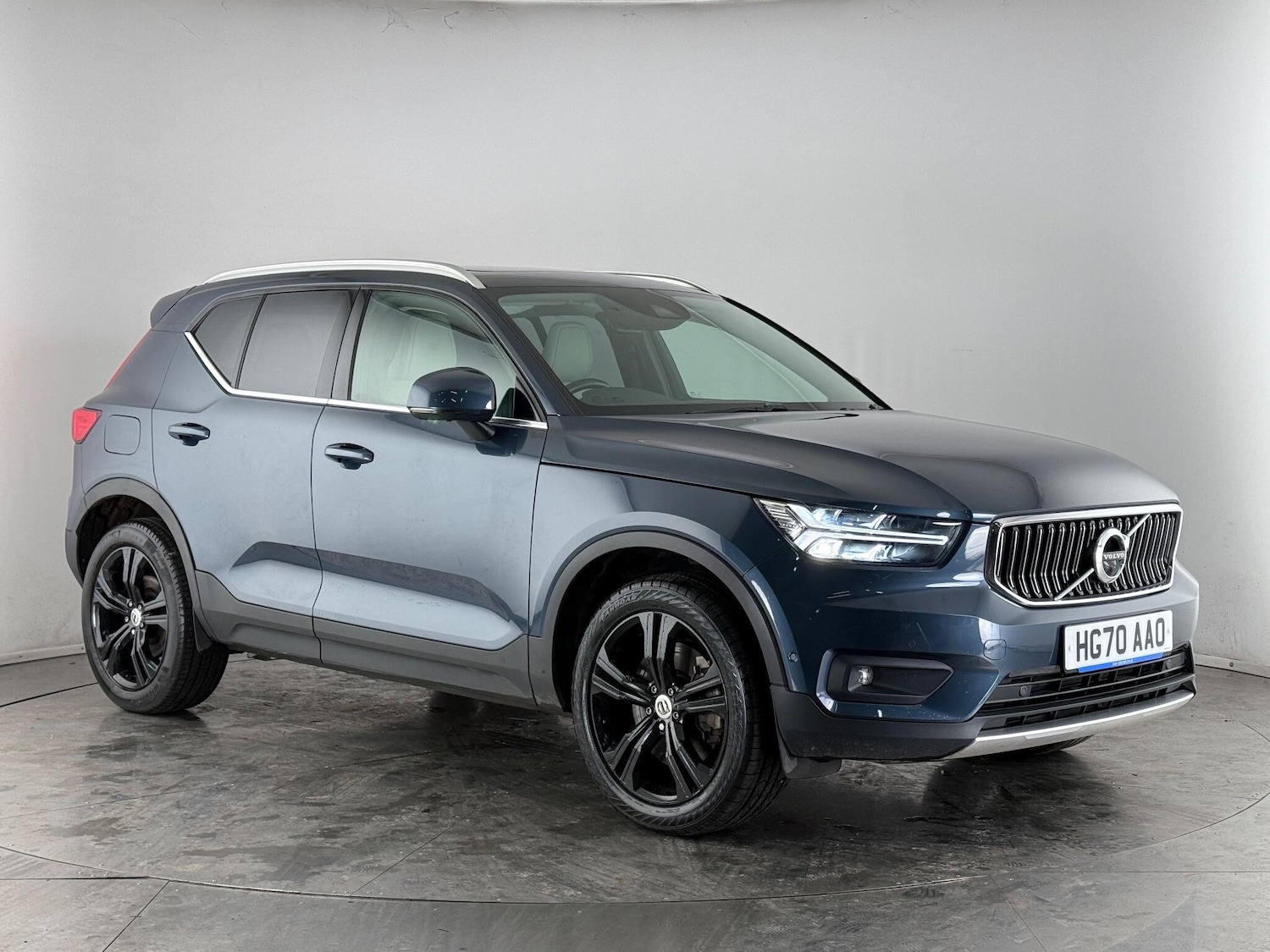 Used Volvo XC40 2020 for sale - 77701829: Photo 1