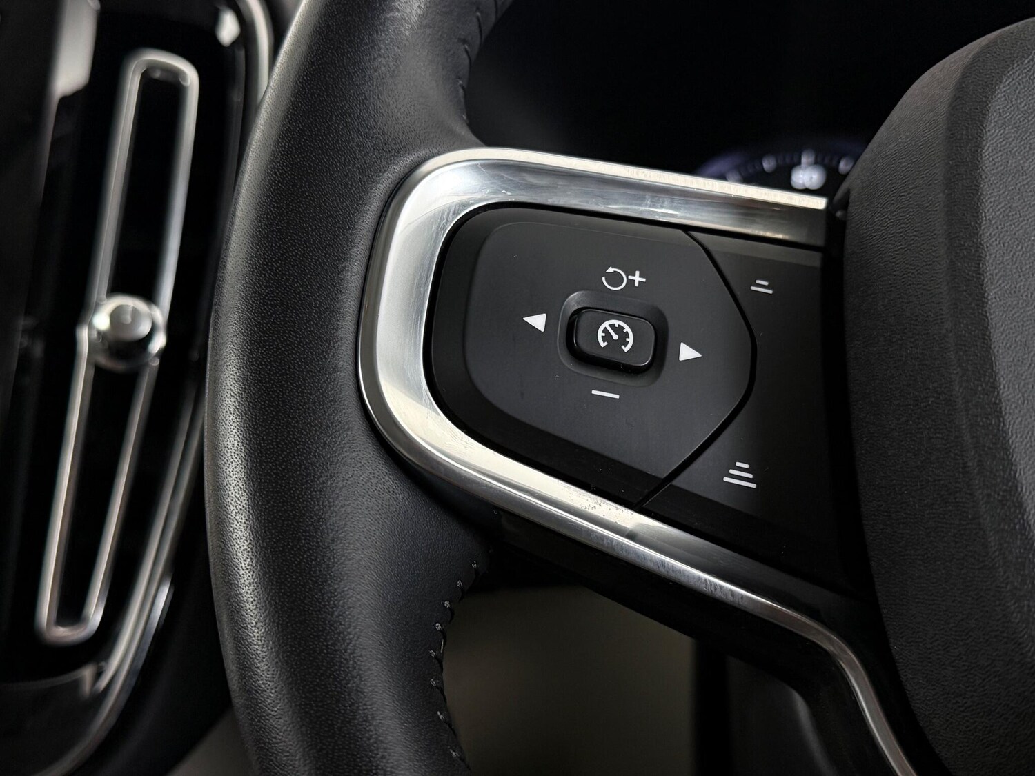 Used Volvo XC40 2020 for sale - 77701829: Photo 19