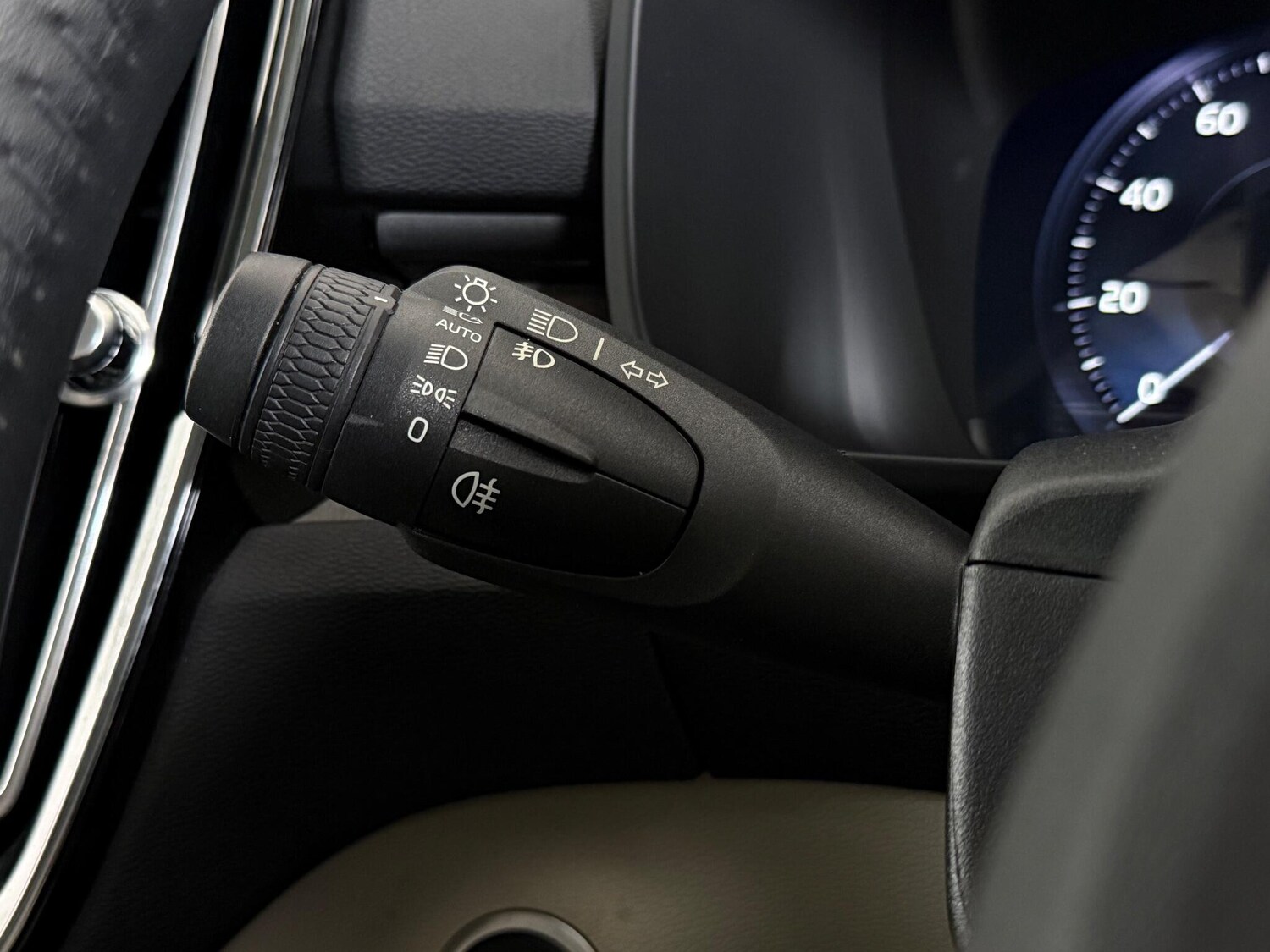 Used Volvo XC40 2020 for sale - 77701829: Photo 21