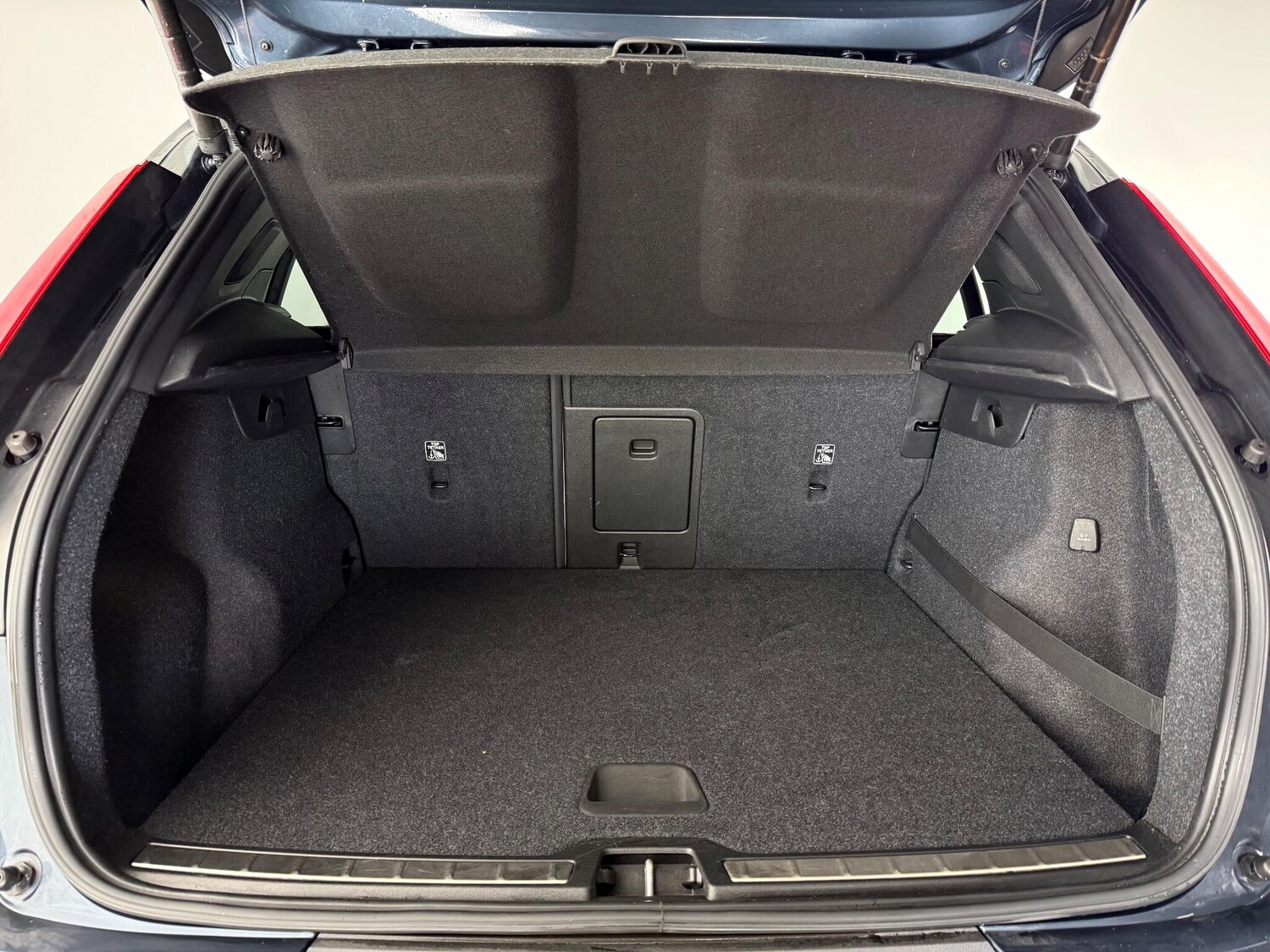 Used Volvo XC40 2020 for sale - 77701829: Photo 9