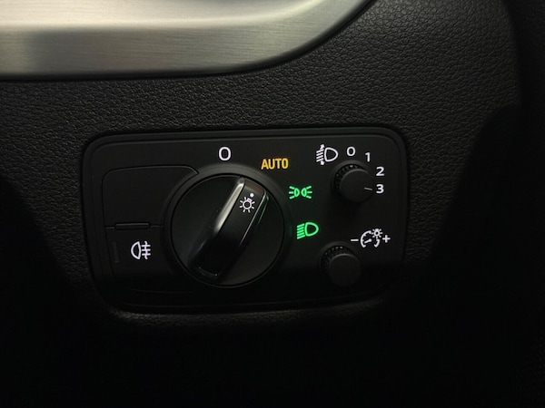 Used Audi Q2 2020 for sale - 75509376: Photo 28
