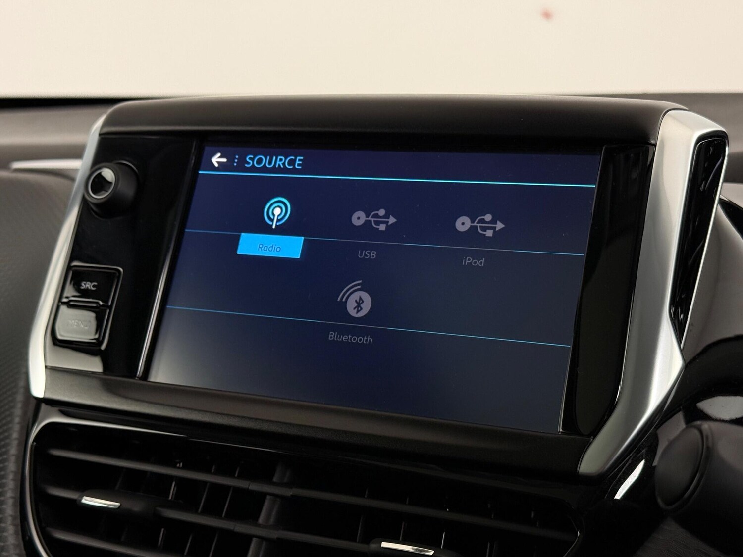 Used Peugeot 2008 2019 for sale - 77345799: Photo 22