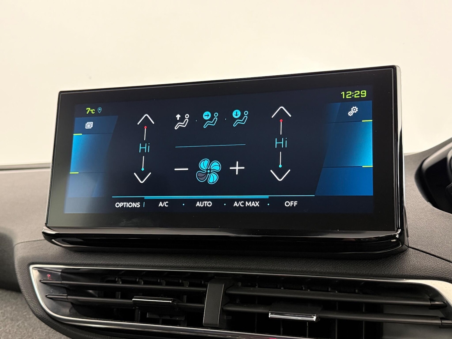 Used Peugeot 3008 2021 for sale - 77182640: Photo 23