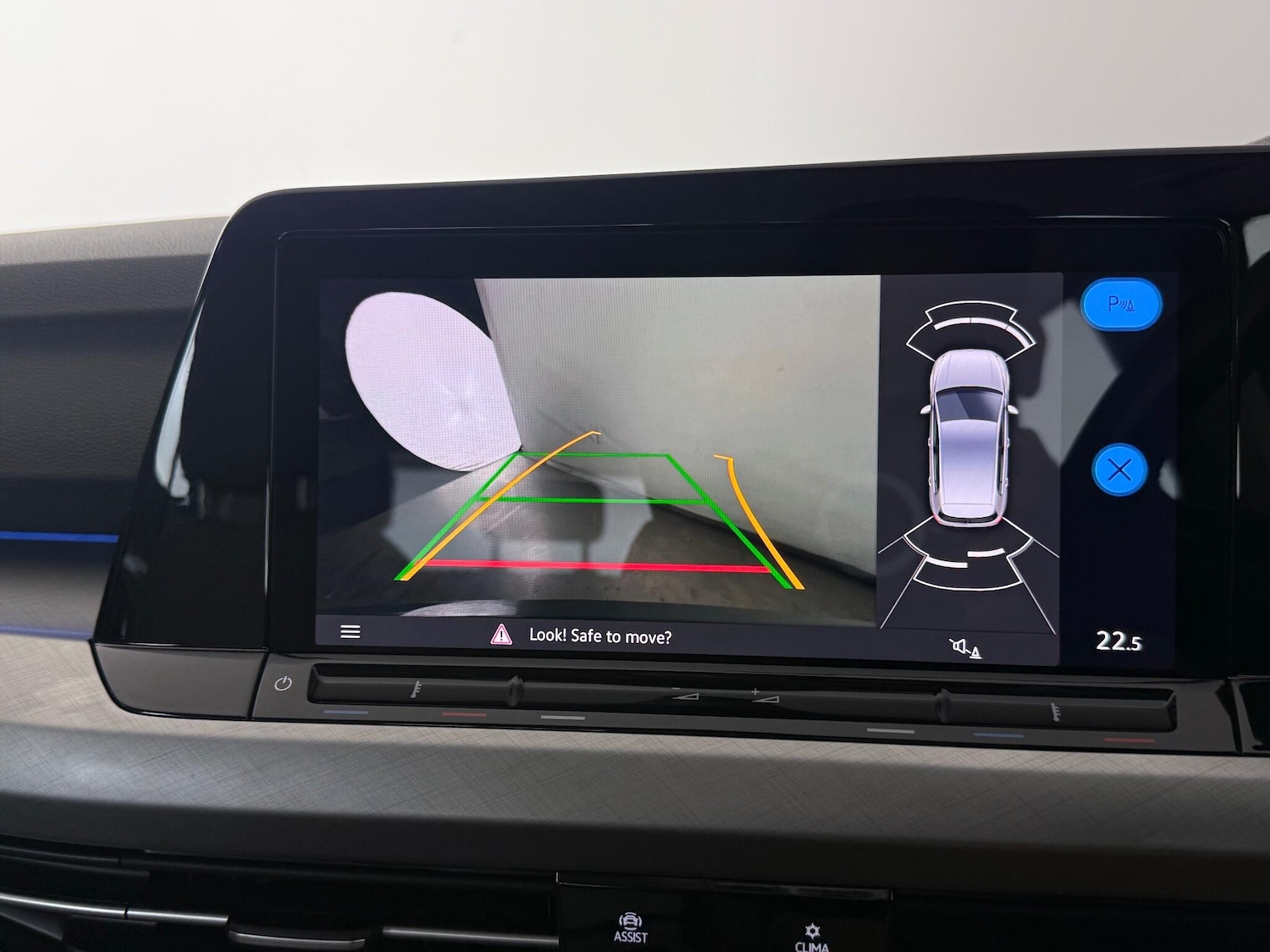 Used Volkswagen Golf 2022 for sale - 76467393: Photo 40