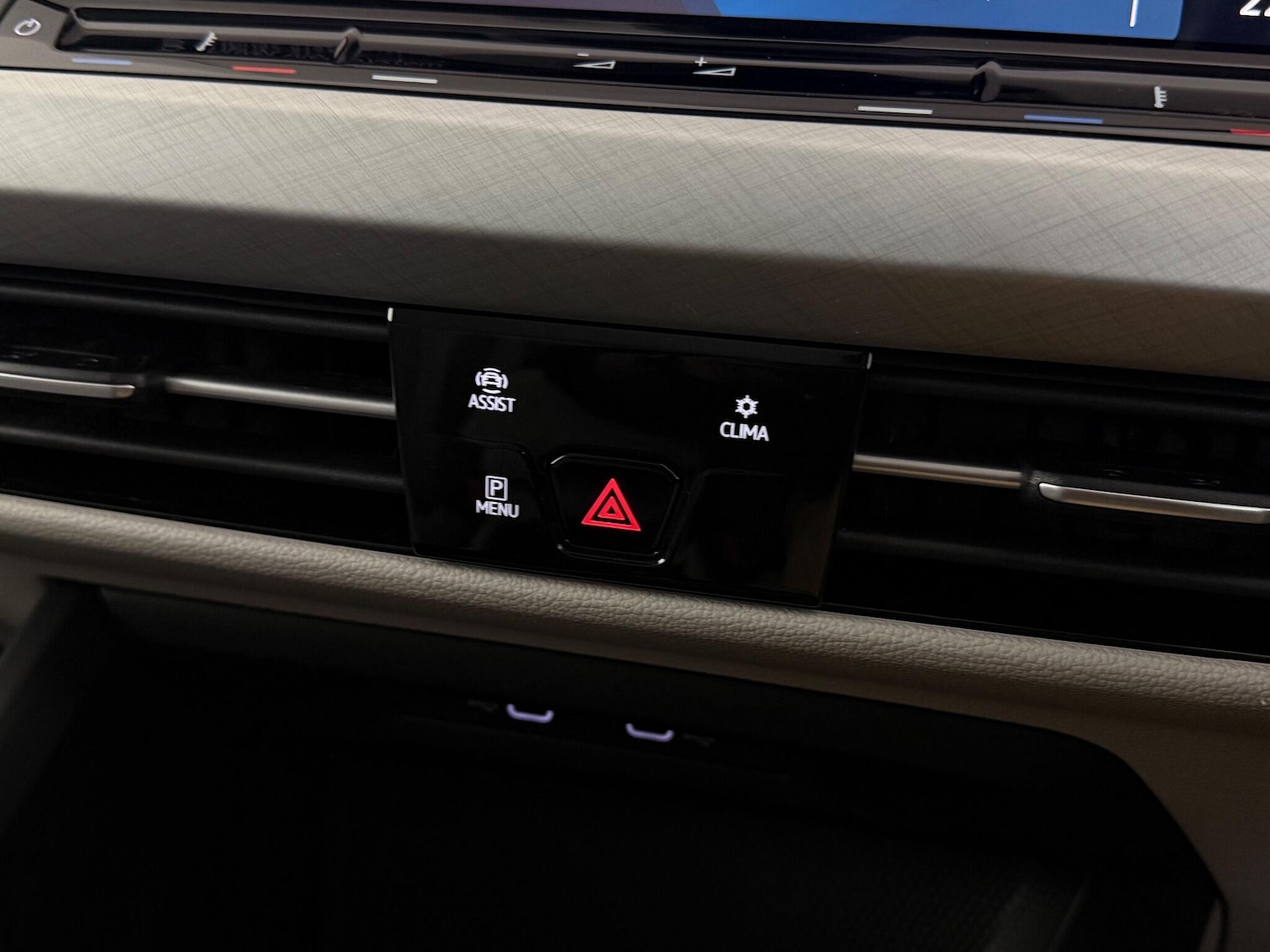 Used Volkswagen Golf 2022 for sale - 76467393: Photo 42