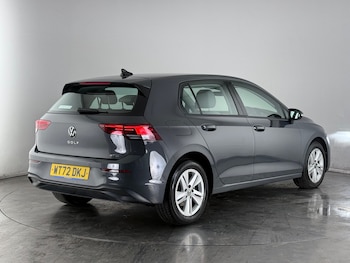 Used Volkswagen Golf 2022 for sale - 76467393: Photo