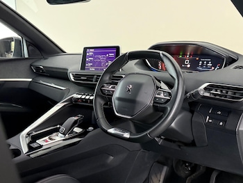 Used Peugeot 5008 2019 for sale - 79304422: Photo
