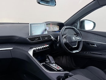 Used Peugeot 5008 2019 for sale - 79304422: Photo