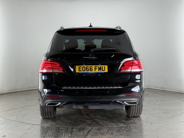 Used Mercedes-Benz GLE-Class 2016 for sale - 76132106: Photo 9