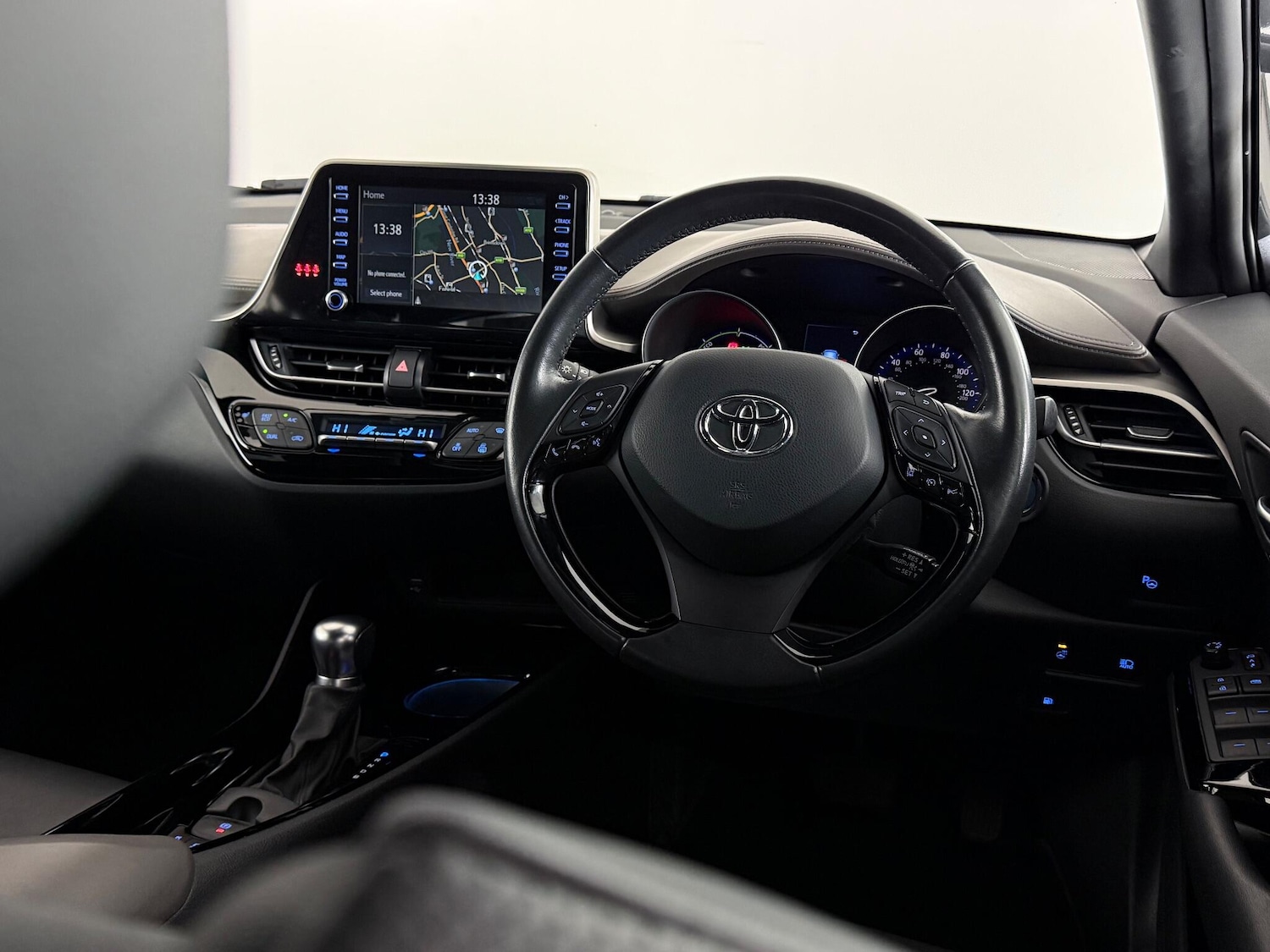 Used Toyota C-HR 2021 for sale - 77260150: Photo 16