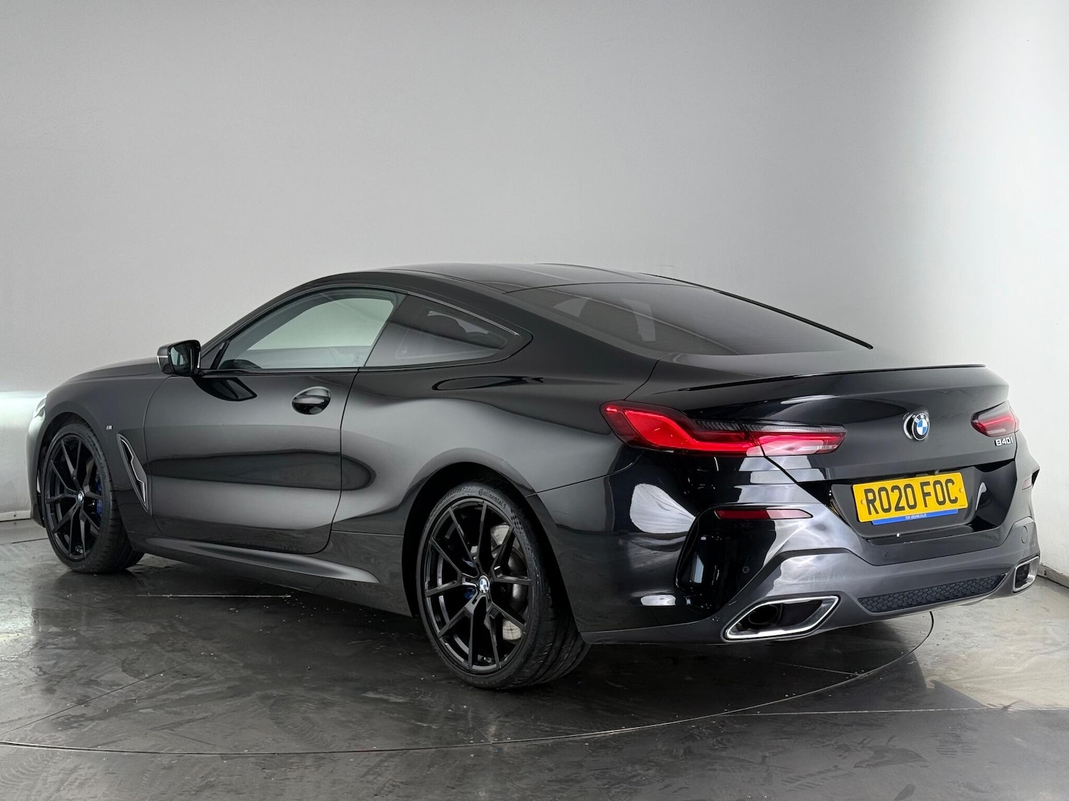 Used BMW 8 Series 2020 for sale - 77217039: Photo 3