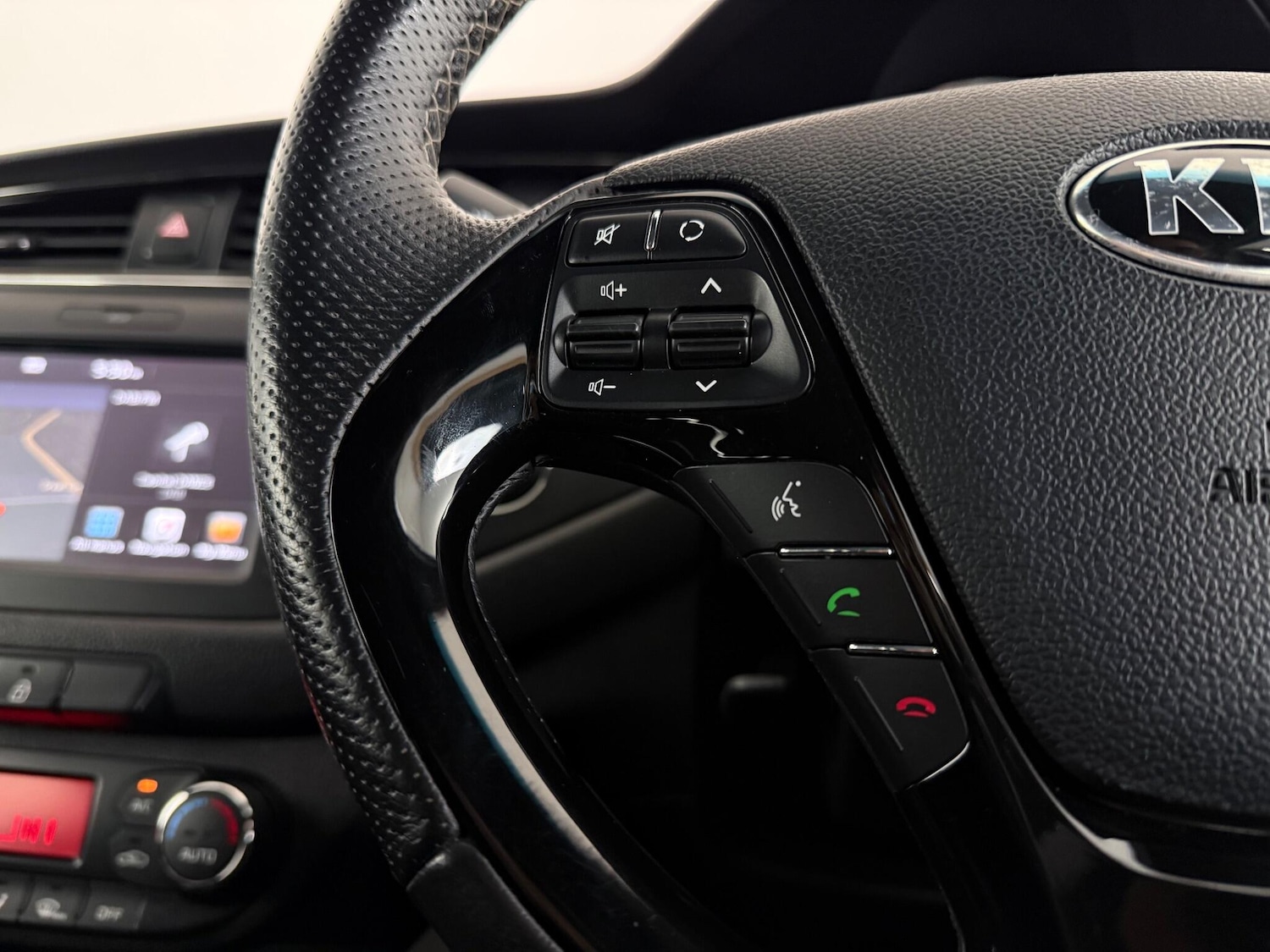 Used Kia Ceed 2018 for sale - 76689255: Photo 23