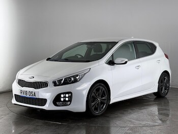 Used Kia Ceed 2018 for sale - 76689255: Photo