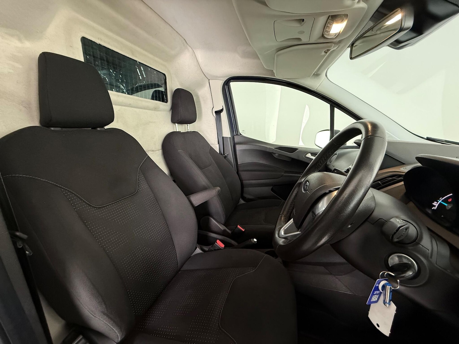 Used Ford Transit Courier 2019 for sale - 76715026: Photo 17