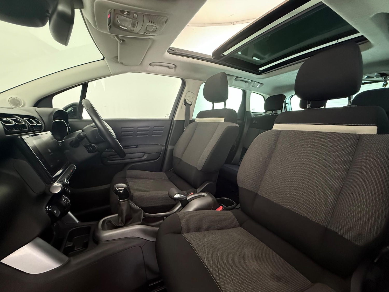 Used Citroen C3 Aircross 2017 for sale - 77217007: Photo 9