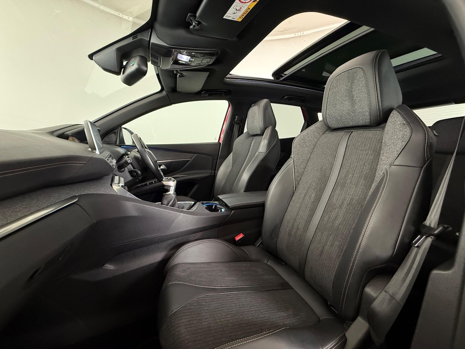 Used Peugeot 3008 2019 for sale - 77182355: Photo 12