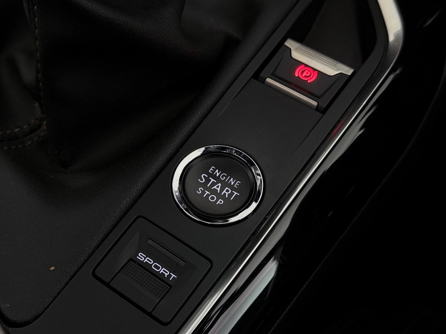 Used Peugeot 3008 2019 for sale - 77182355: Photo 32