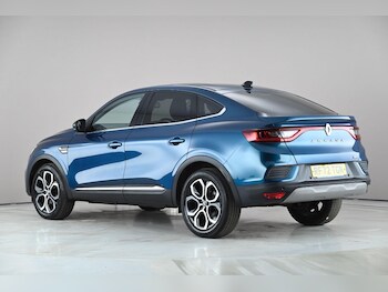 Used Renault Arkana 2023 for sale - 78245774: Photo