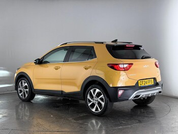 Used Kia Stonic 2024 for sale - 76466684: Photo