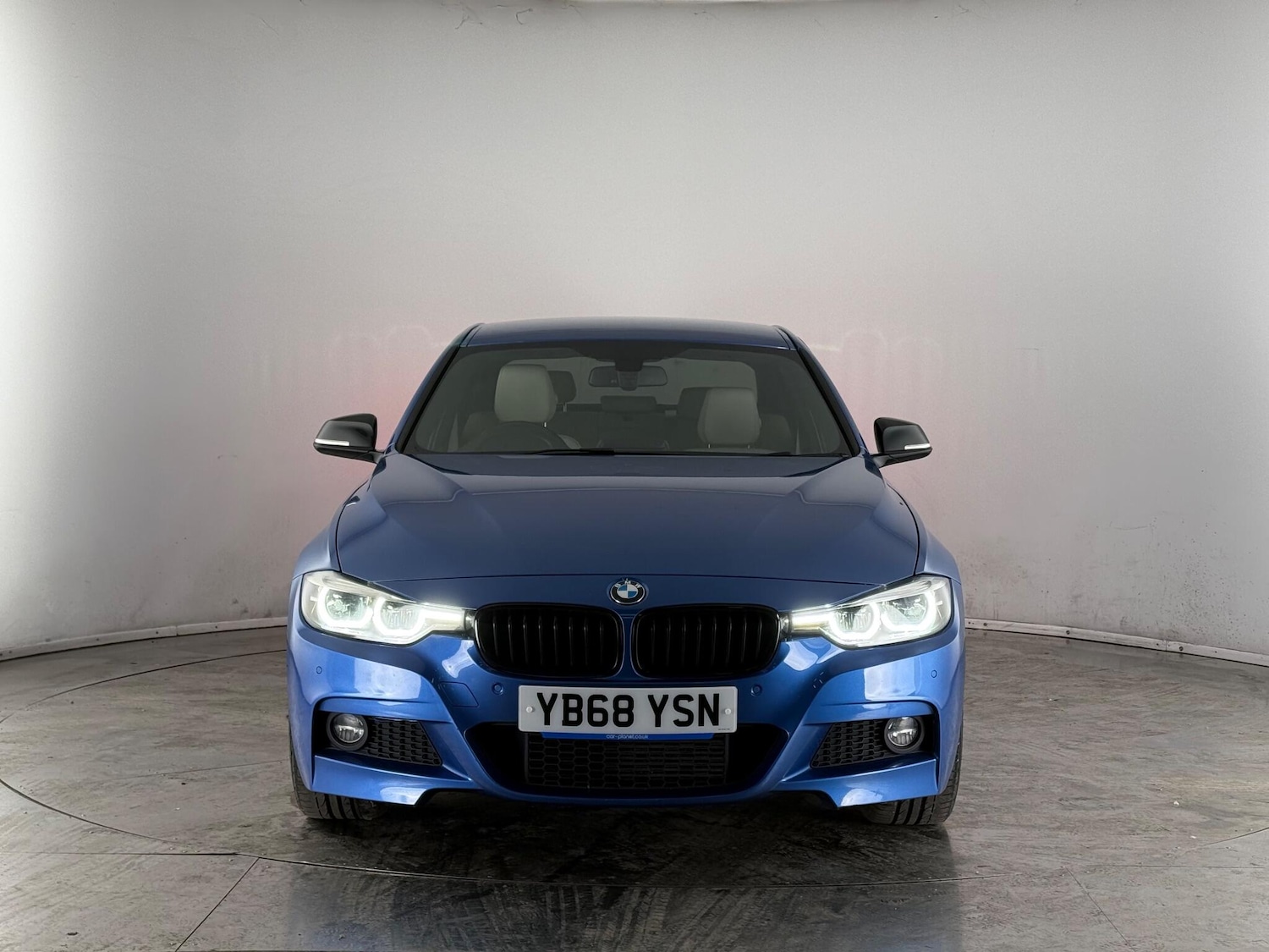 Used BMW 3 Series 2019 for sale - 77246164: Photo 2