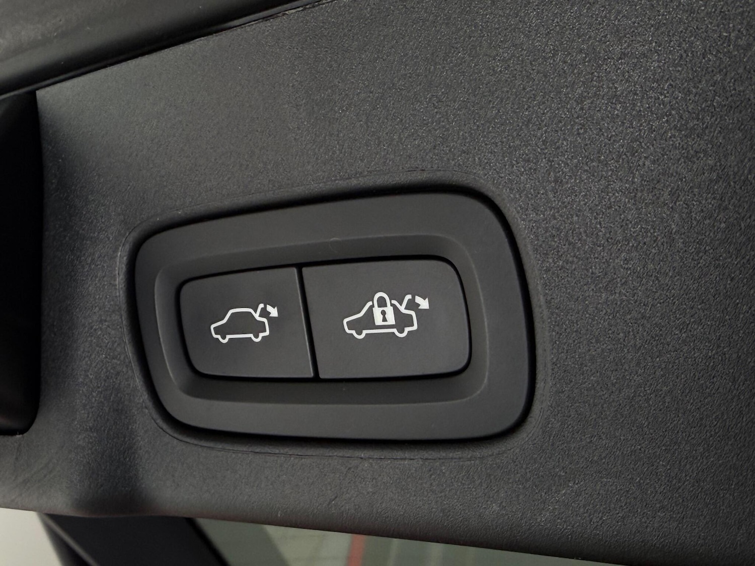 Used Volvo V90 2019 for sale - 77243418: Photo 10