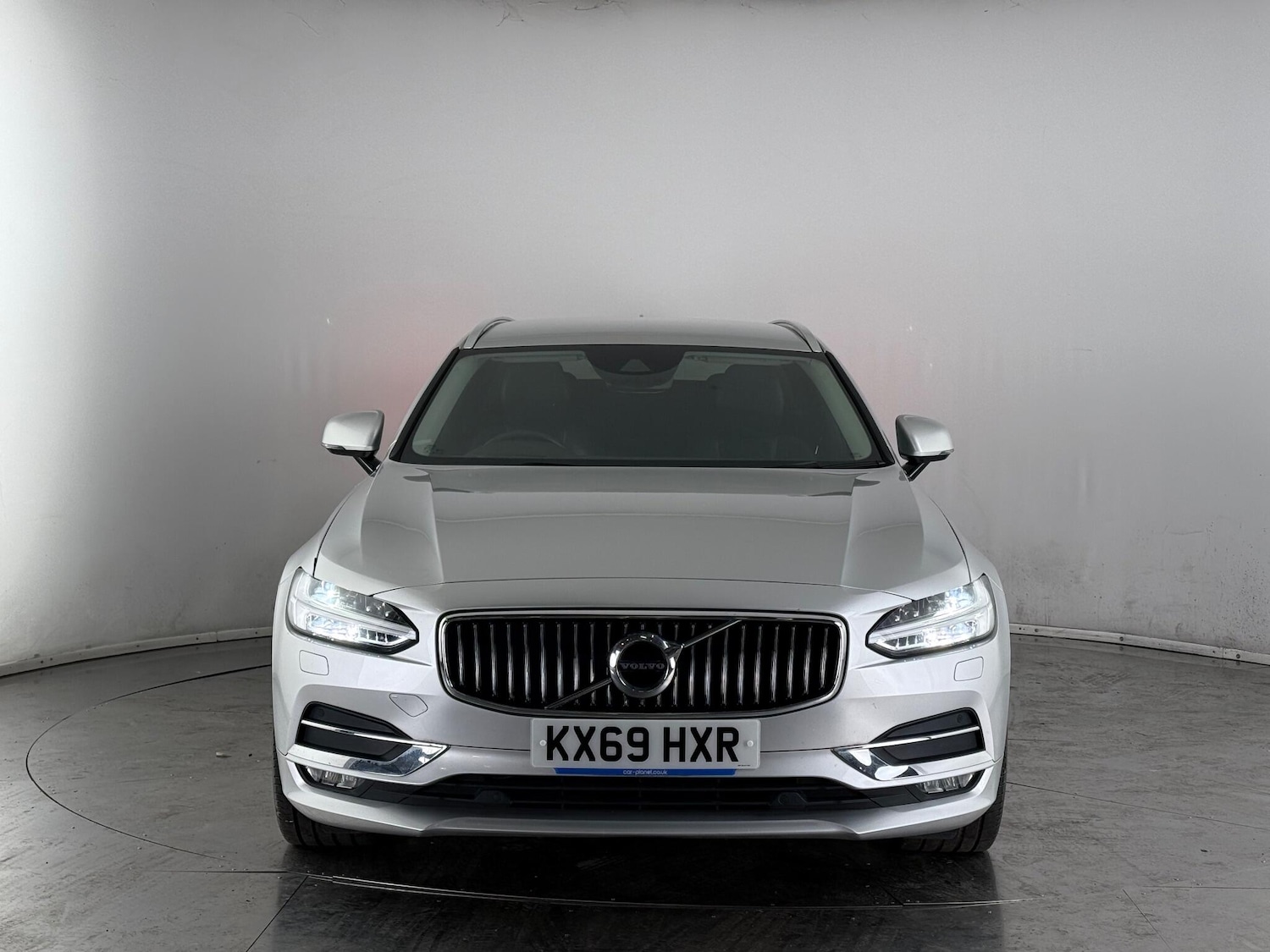 Used Volvo V90 2019 for sale - 77243418: Photo 2