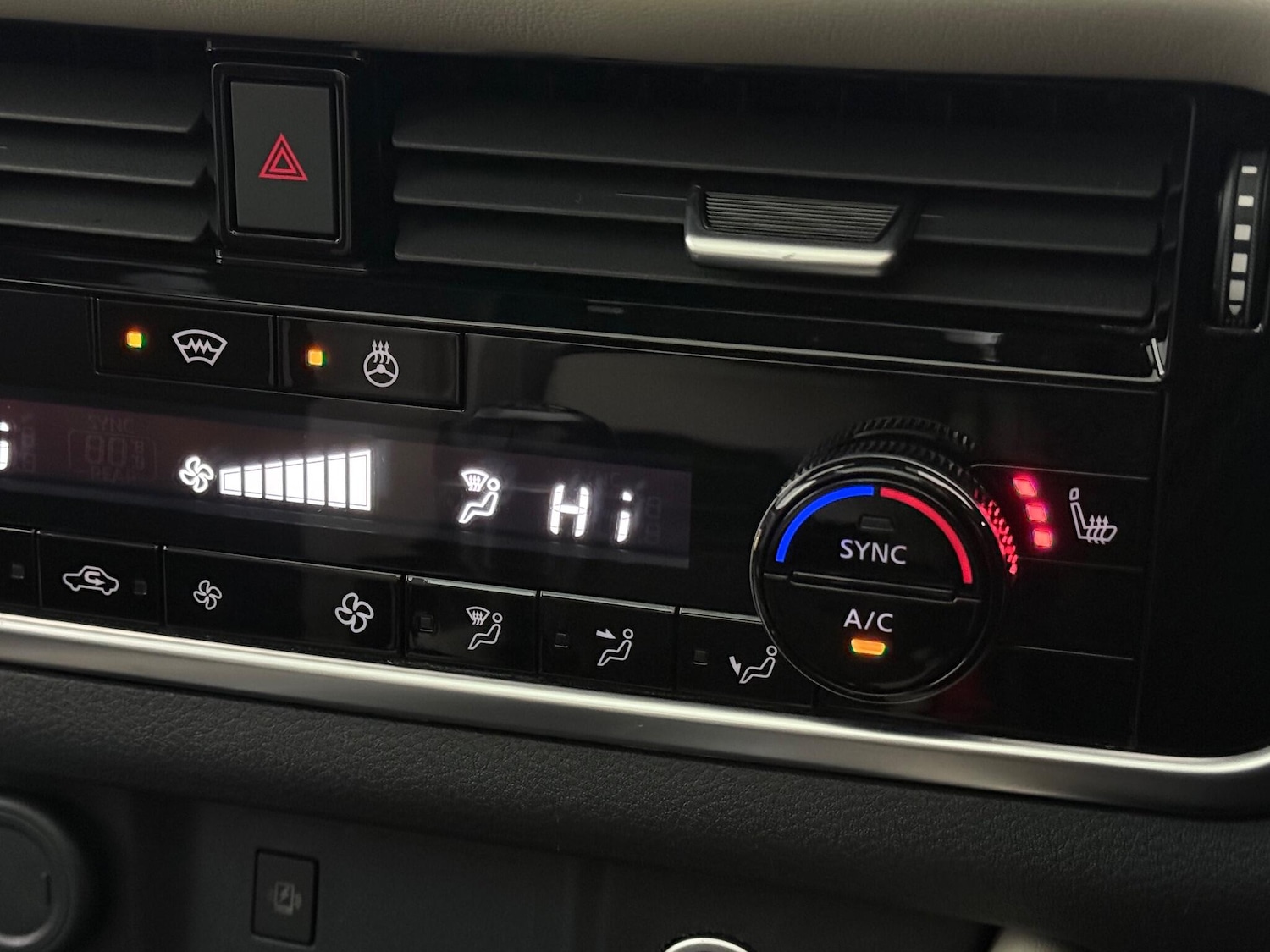 Used Nissan Qashqai 2022 for sale - 76572924: Photo 44