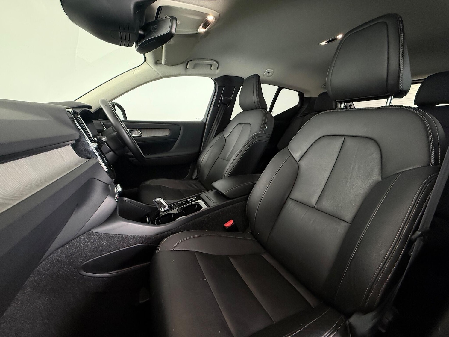 Used Volvo XC40 2021 for sale - 77182417: Photo 12