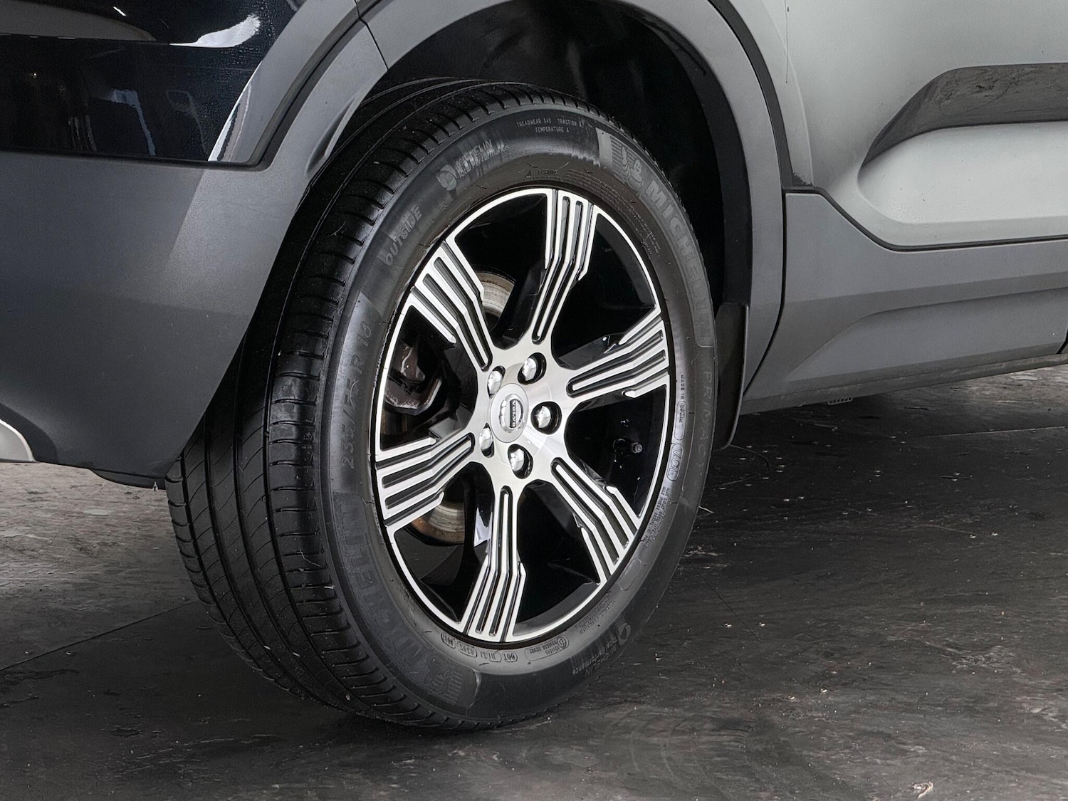 Used Volvo XC40 2021 for sale - 77182417: Photo 8