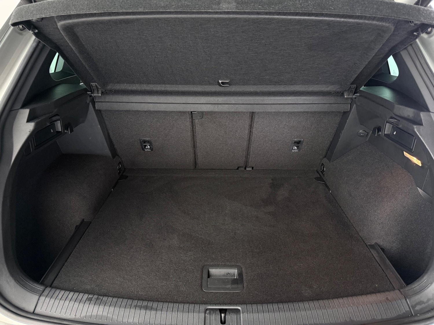 Used Volkswagen Tiguan 2019 for sale - 77243236: Photo 10