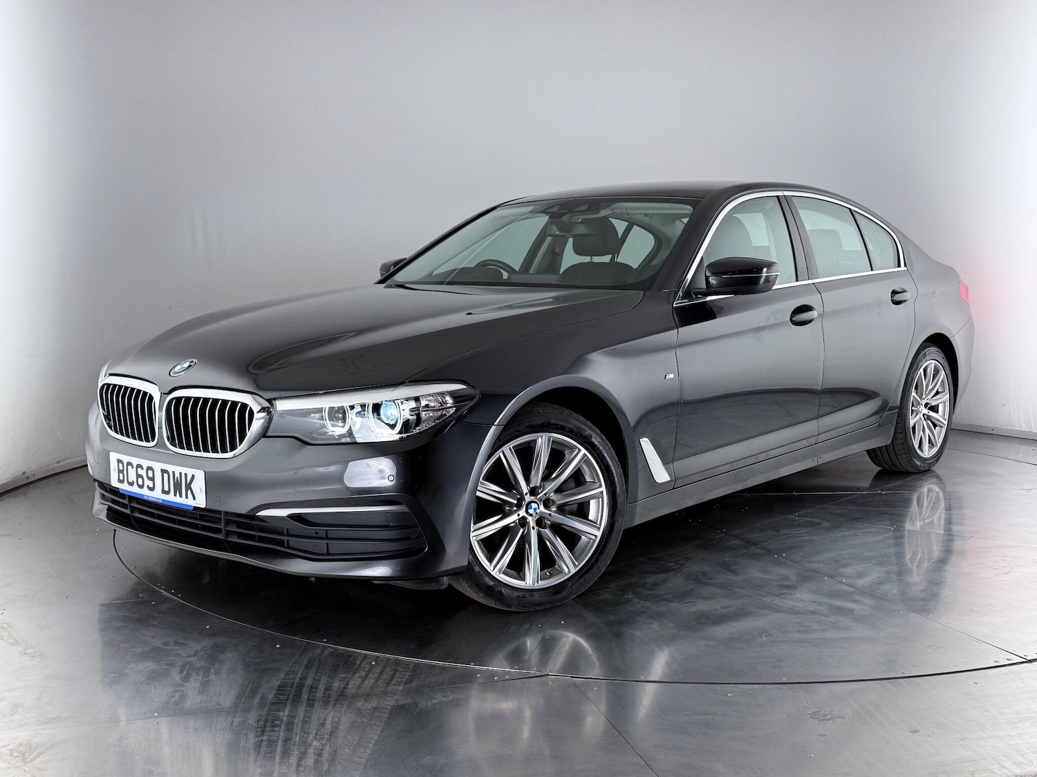 Used BMW 5 Series 2020 for sale - 77217064: Photo 37