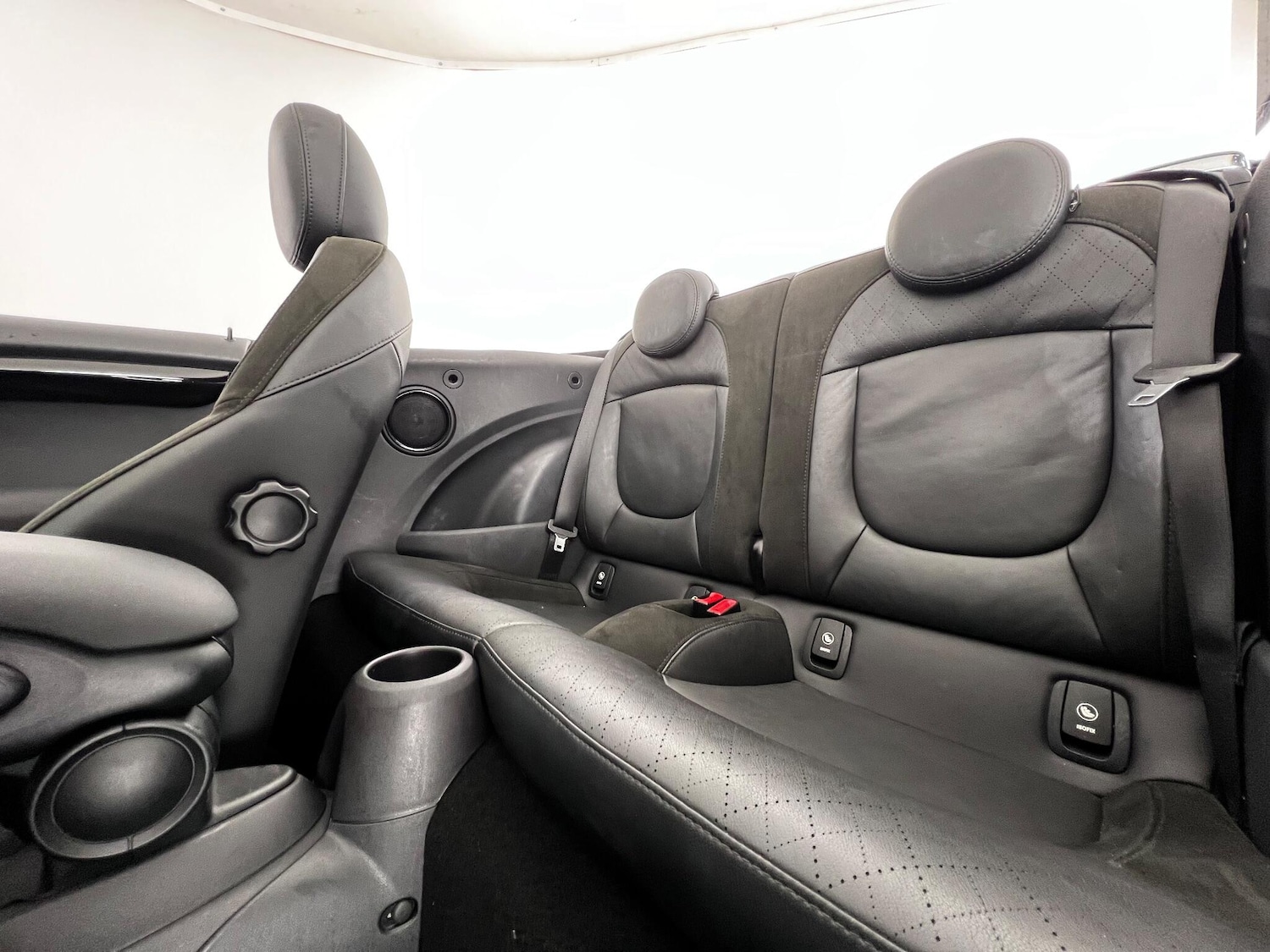 Used MINI Convertible 2016 for sale - 76466783: Photo 18