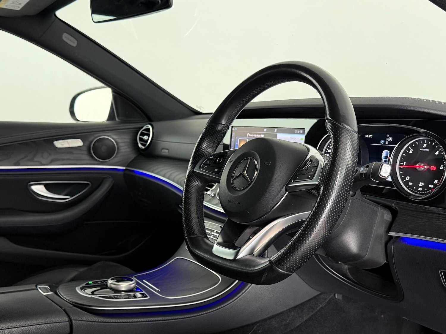 Used Mercedes-Benz E Class 2018 for sale - 77259933: Photo 14