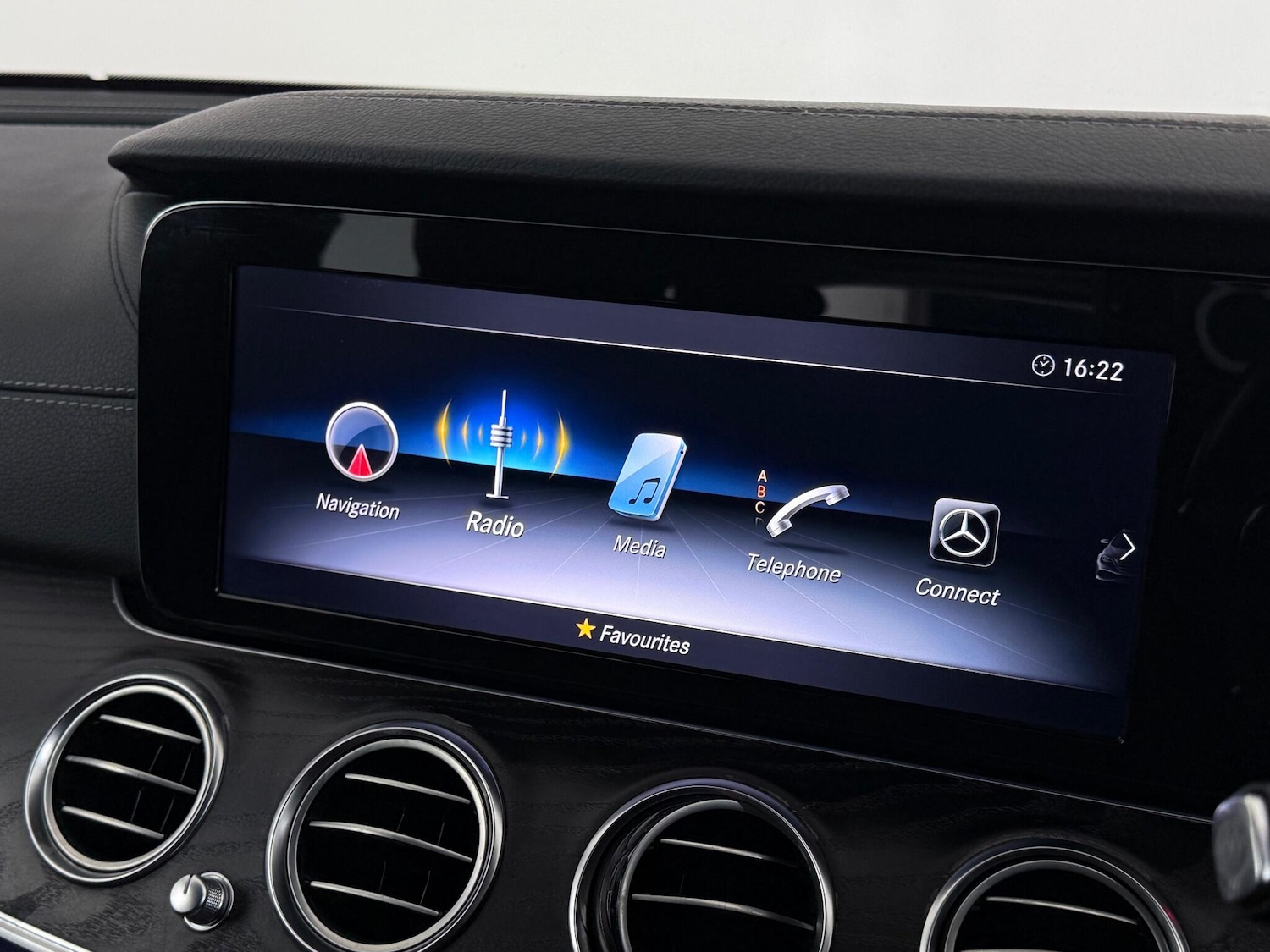 Used Mercedes-Benz E Class 2018 for sale - 77259933: Photo 22