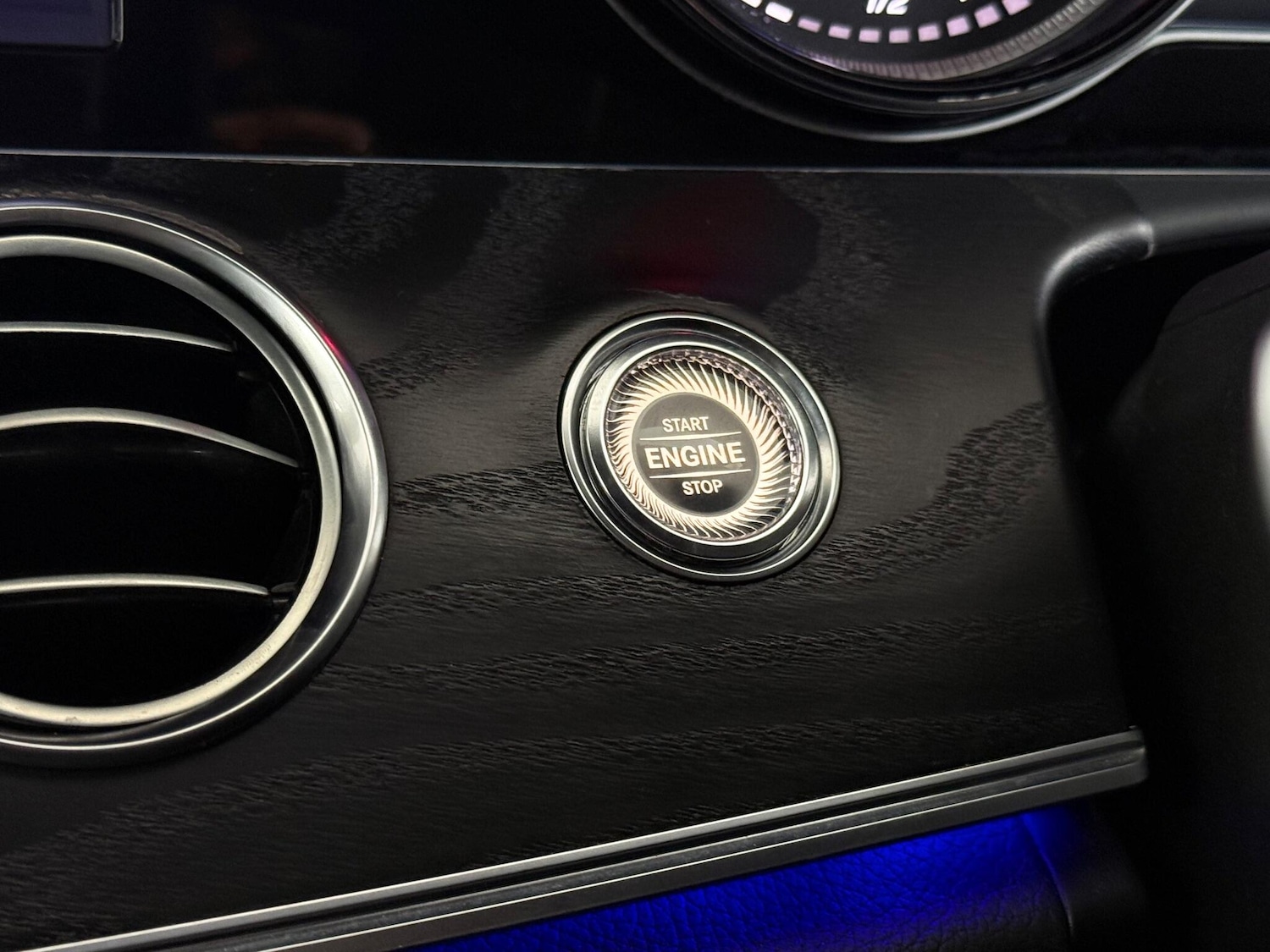 Used Mercedes-Benz E Class 2018 for sale - 77259933: Photo 28