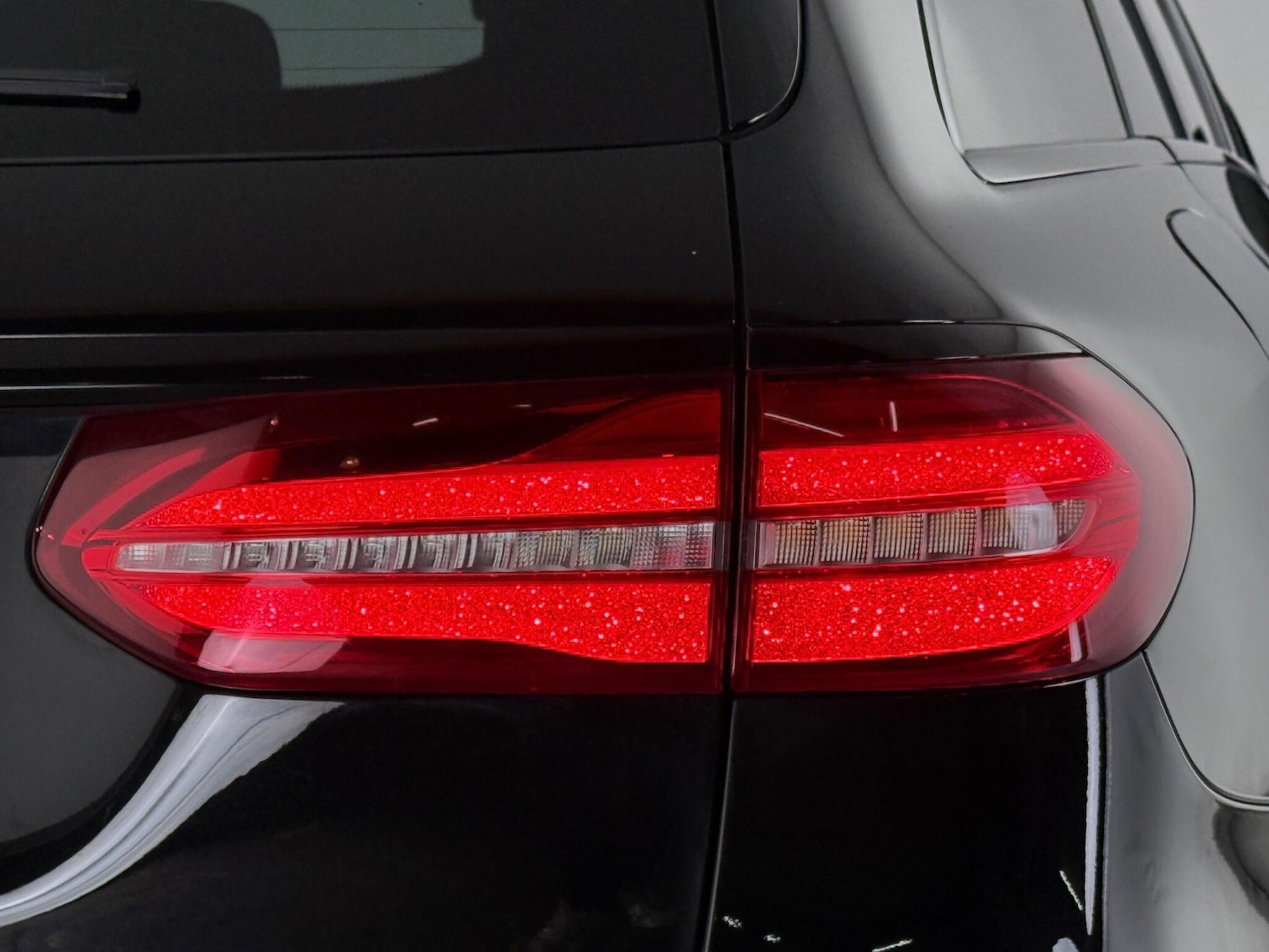 Used Mercedes-Benz E Class 2018 for sale - 77259933: Photo 8