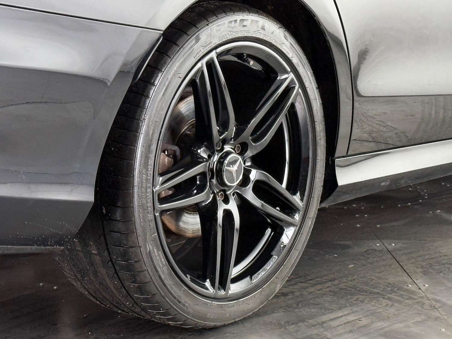 Used Mercedes-Benz E Class 2018 for sale - 77259933: Photo 9