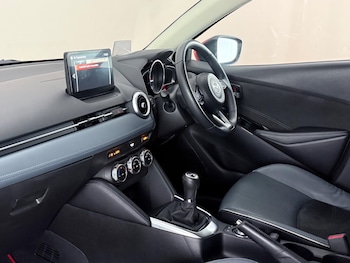 Used Mazda Mazda2 2023 for sale - 78517641: Photo