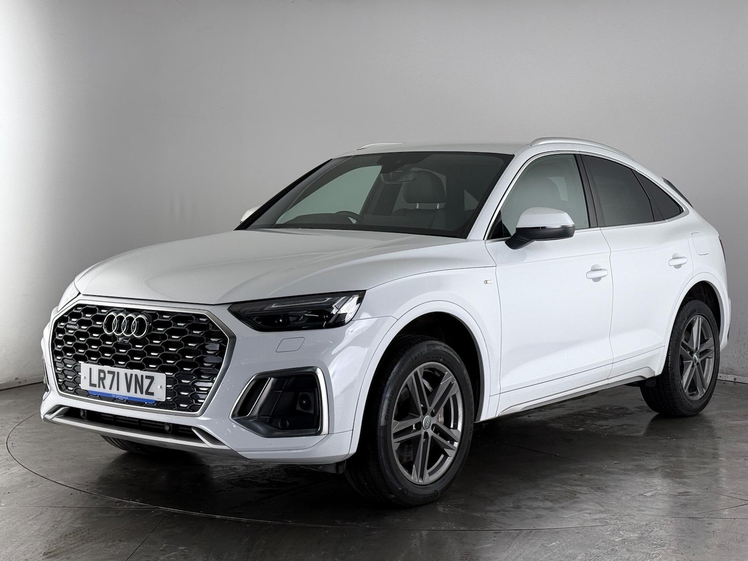 Used Audi Q5 2021 for sale - 76466877: Photo 4