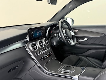 Used Mercedes-Benz GLC 2020 for sale - 78705740: Photo