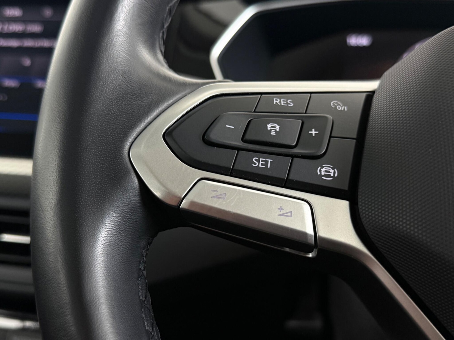 Used Volkswagen T-Cross 2024 for sale - 77456599: Photo 18