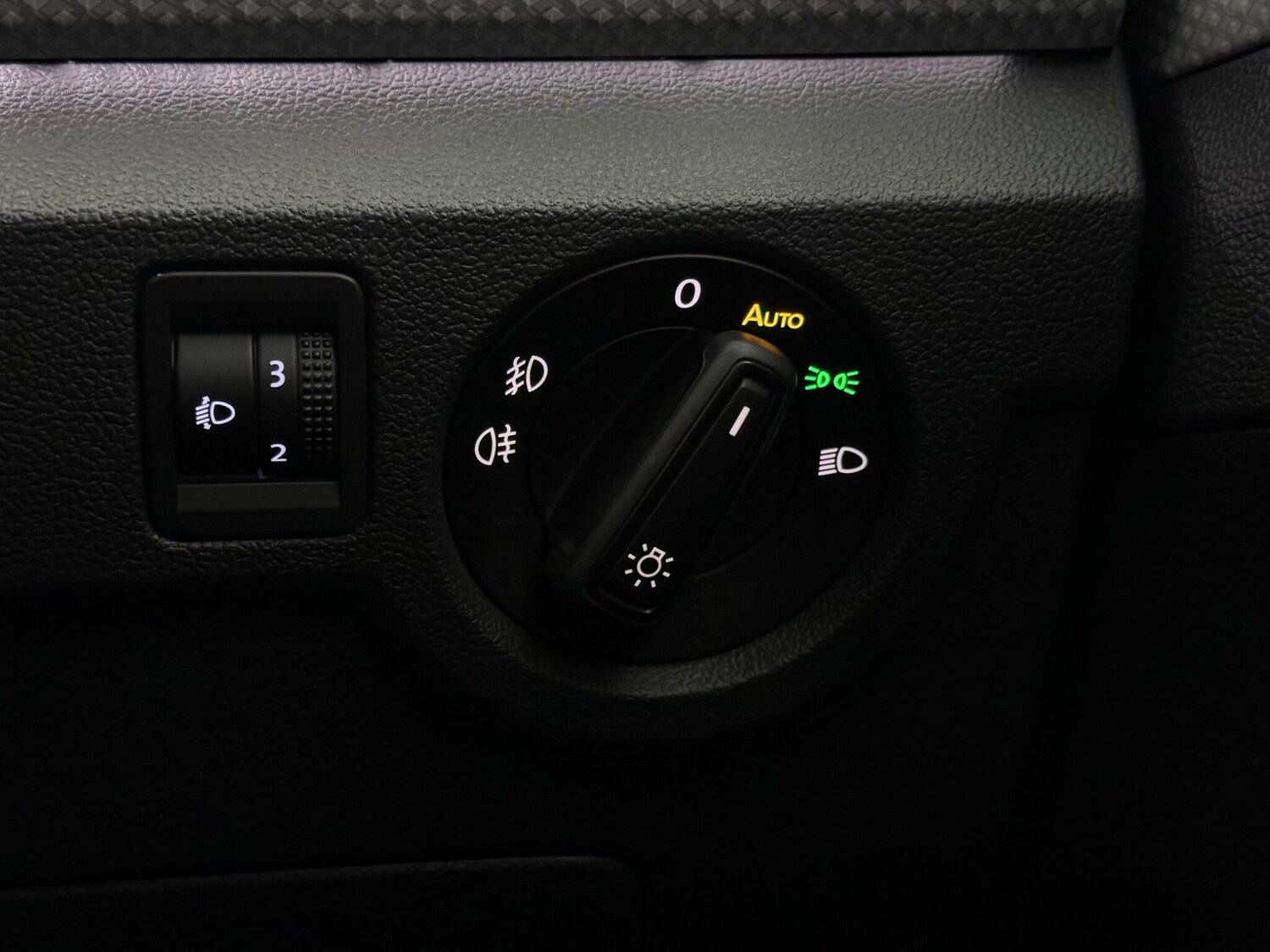 Used Volkswagen T-Cross 2024 for sale - 77456599: Photo 35